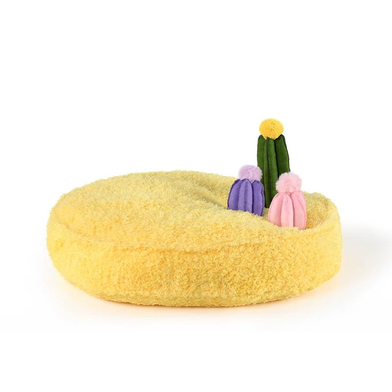 UF Mini Cactus Plush Bedding