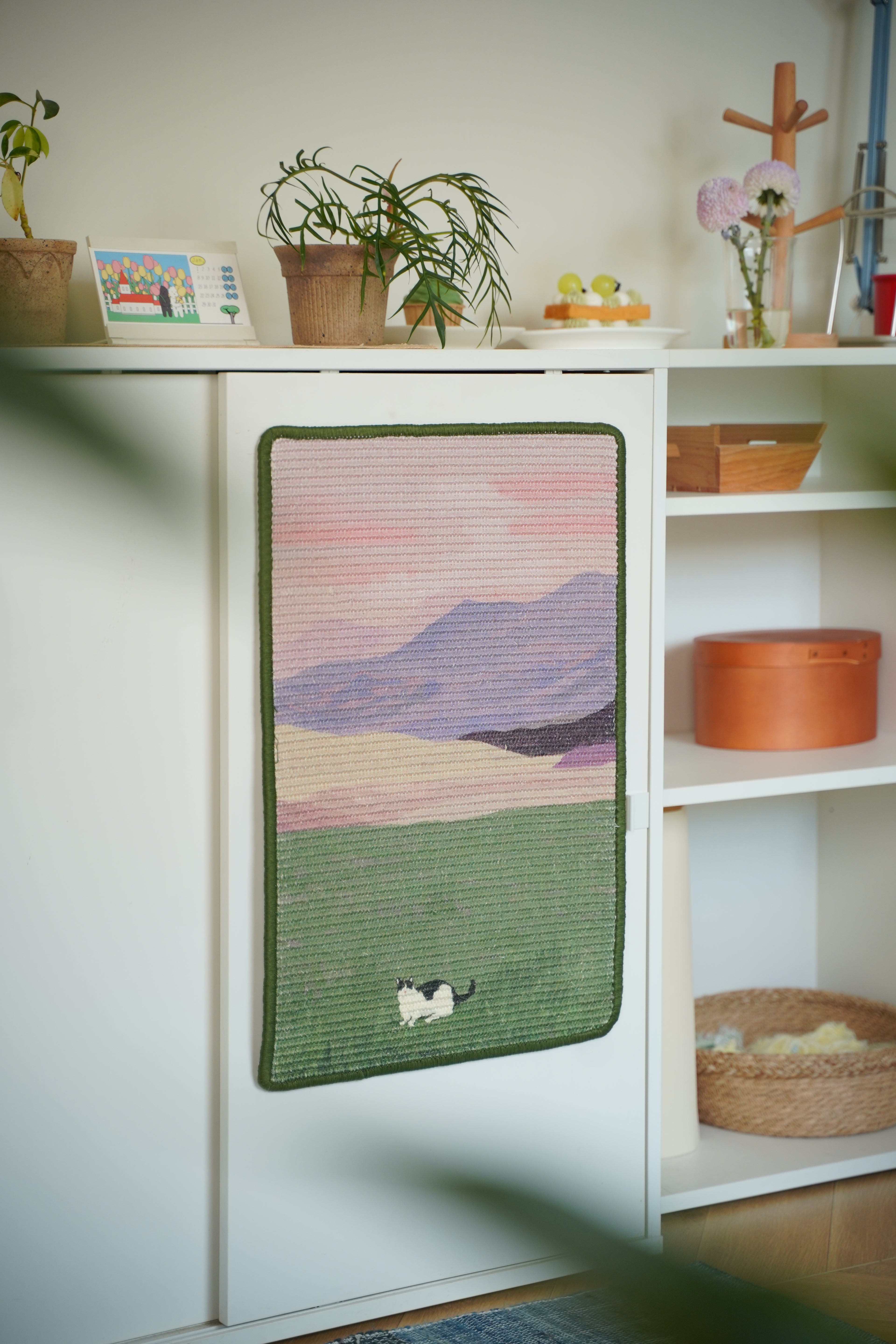Hygmeow Cat Scratching Mat (Spring)